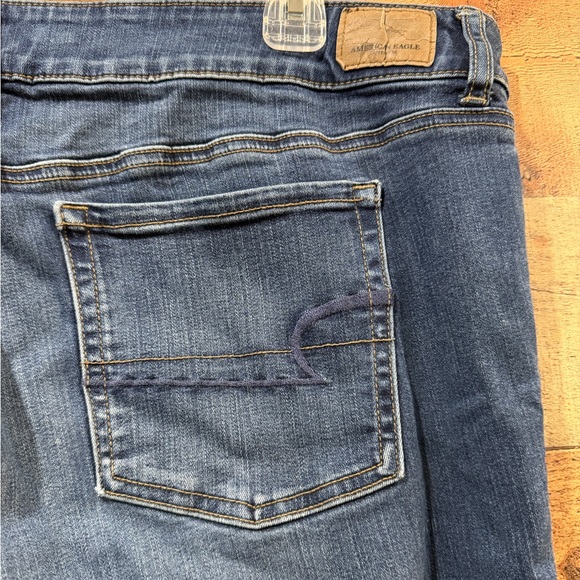 American Eagle Outfitters Dark Blue Artist Flare Jeans Size 20 - Picture 4 of 6